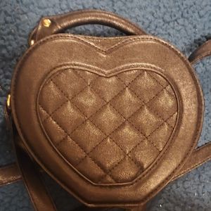 NWOT LUV BETSEY by Betsey Johnson Novelty Heart Cross Body Bag Black